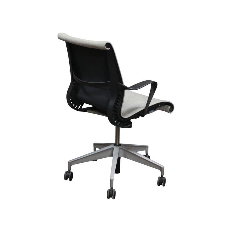 Setu Used Chair w Aluminum Base, Light Gray - Thumbnail 2