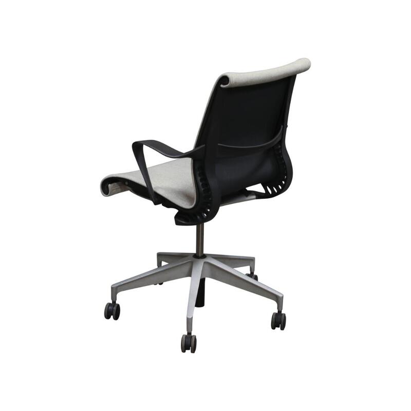 Setu Used Chair w Aluminum Base, Light Gray - Thumbnail 3