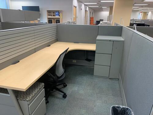 'Premise' 6X8 Workstations - Thumbnail 2