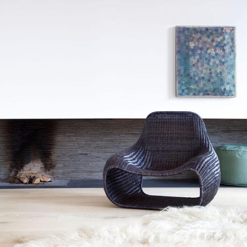 Snug Lounge Chair - Thumbnail 3