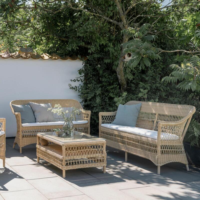 Charlot 2-Seater Sofa w/ Cushion - Thumbnail 4