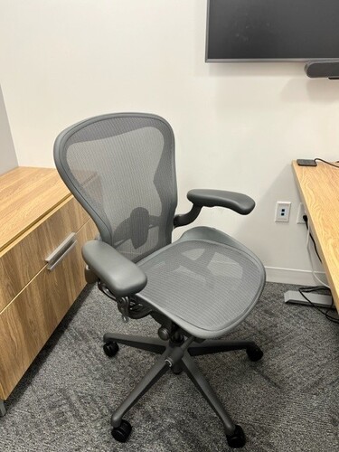 'Aeron' Task Chair, Size B - Thumbnail 2