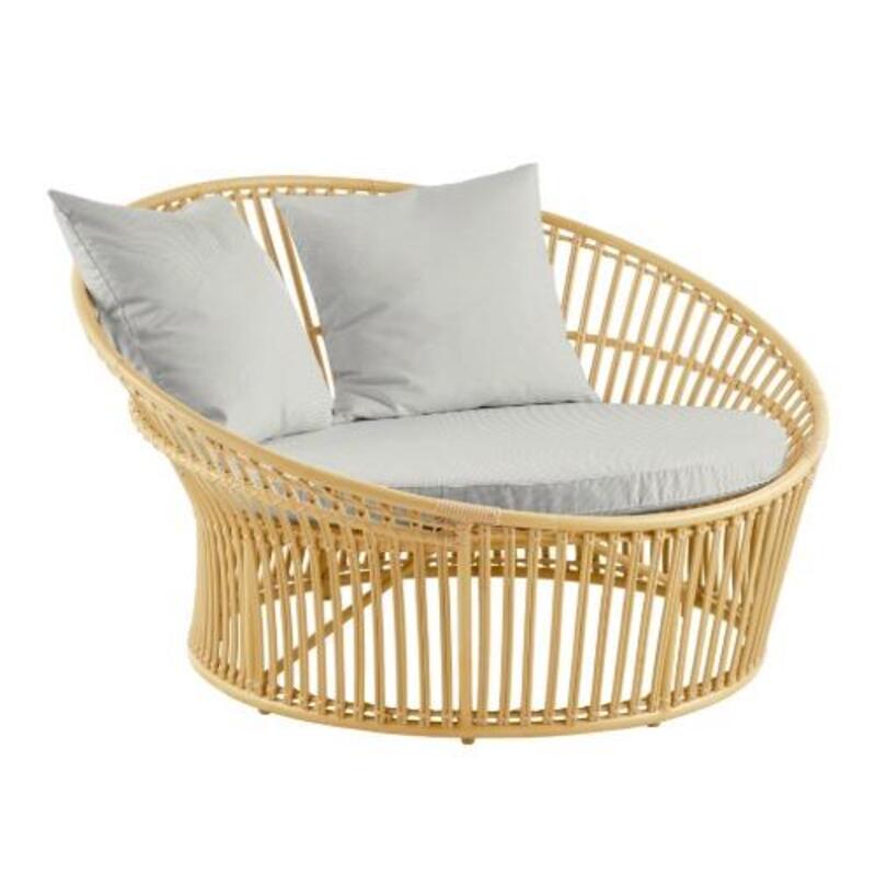 Olympia Nest Exterior w/Seat and Back Cushion - Image 1