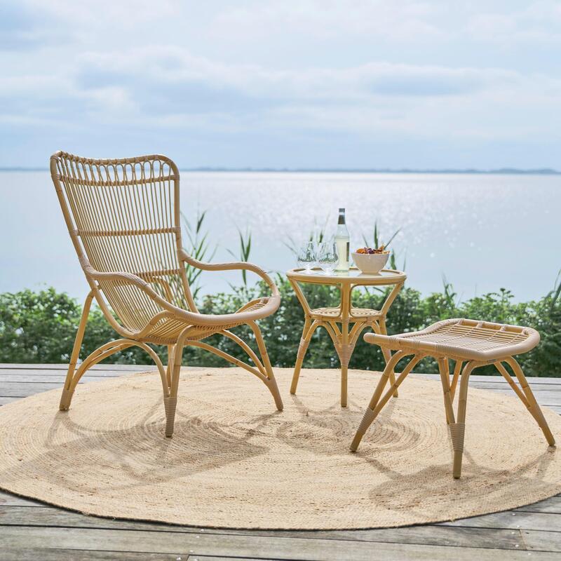 Monet Chair Exterior - Thumbnail 2