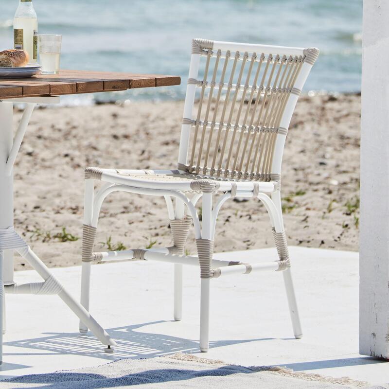 Elisabeth Chair Exterior - Thumbnail 2