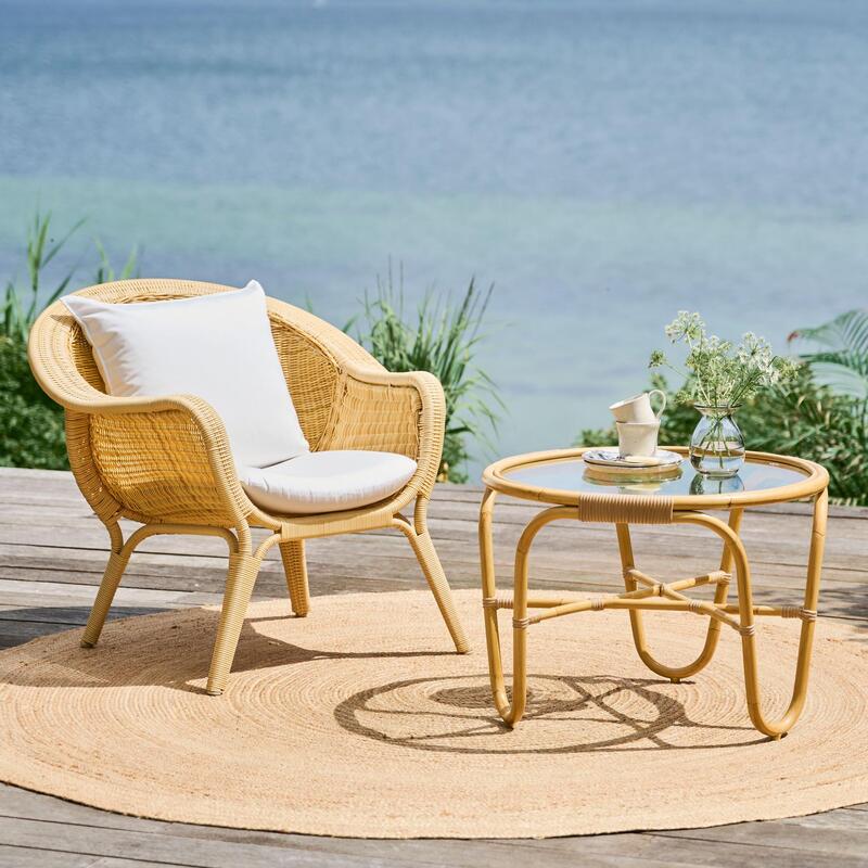 Madame Chair Exterior w/Seat and Back Cushions - Thumbnail 2