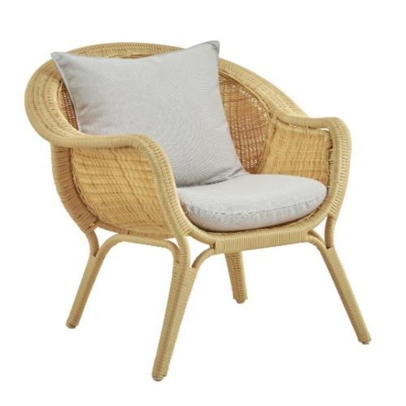 Madame Chair Exterior w/Seat and Back Cushions - Image 1