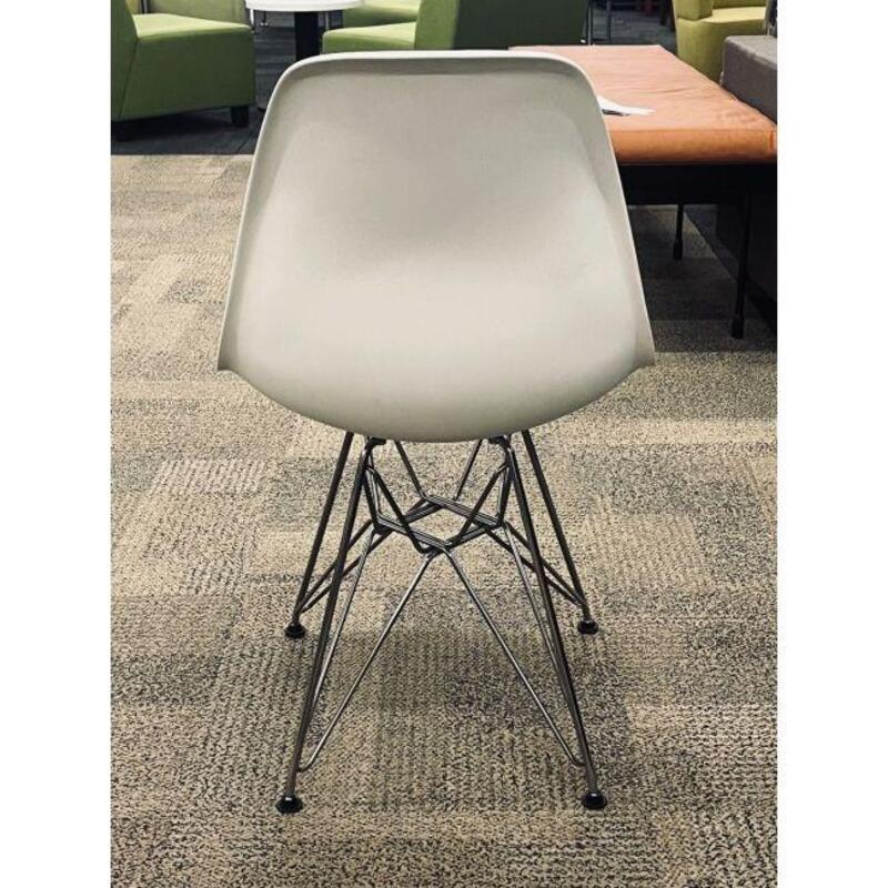 Herman Miller Eames Molded Plastic Side Chair (White/Chrome) - Thumbnail 4
