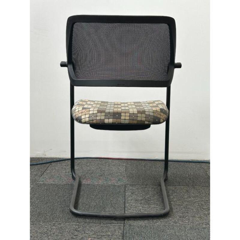 Steelcase Qivi Guest Chair (Multi Pattern/Black) - Thumbnail 4