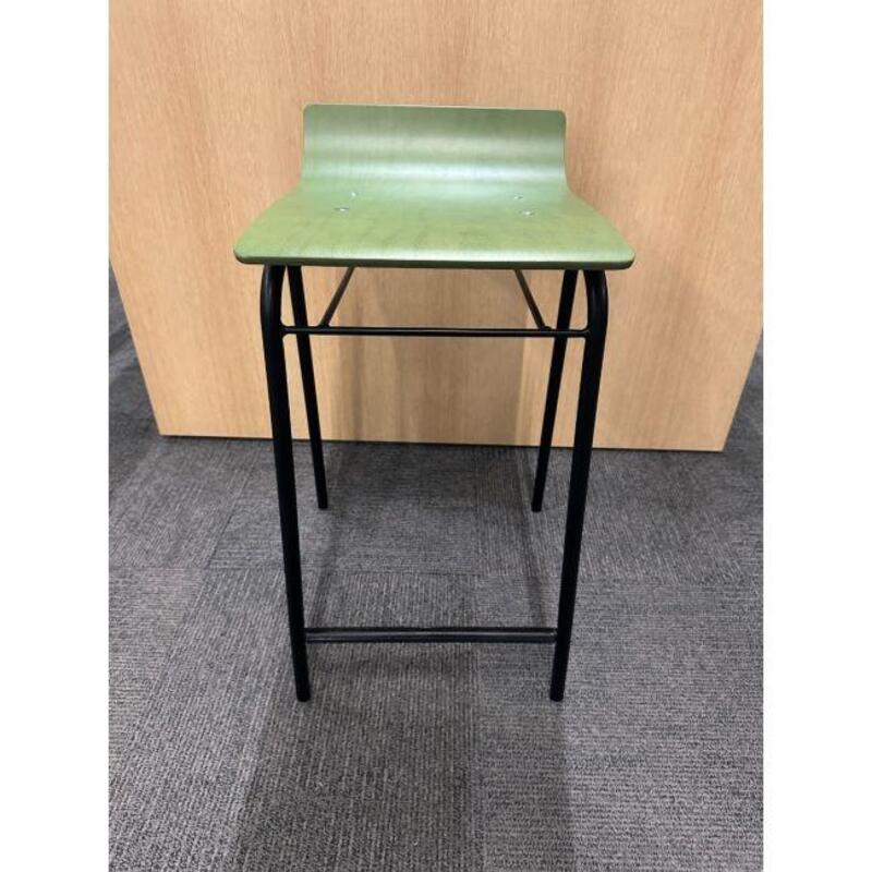 Allermuir Scoop Low Counter Height Stool (Green/Black) - Thumbnail 3