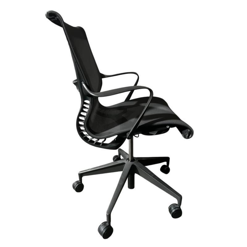 Setu Conference Chair - Thumbnail 4