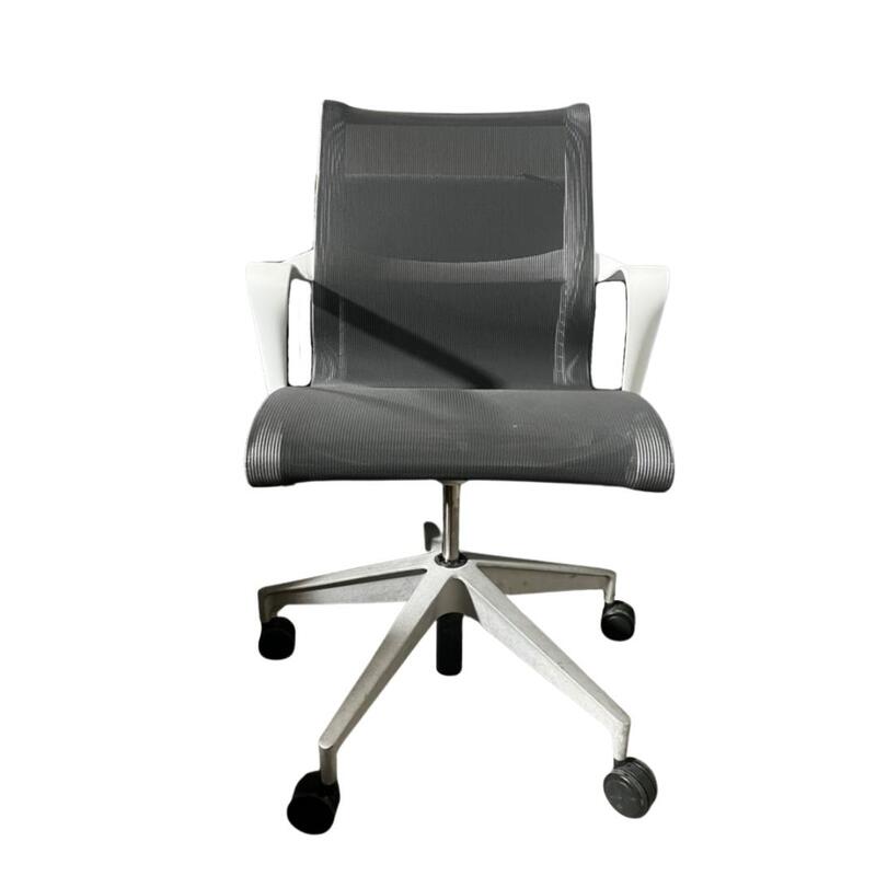 Setu Conference Chair - Image 1