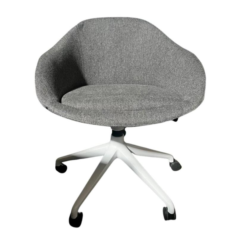 Mobile Conference Chair - Image 1