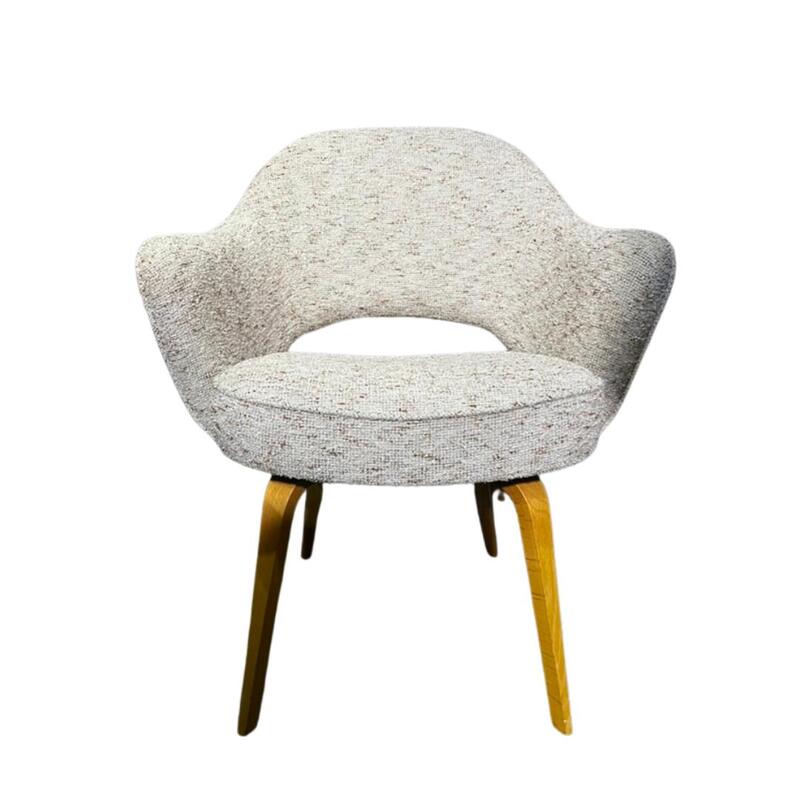 Saarinen Executive Armchair by Eero Saarinen - Image 1