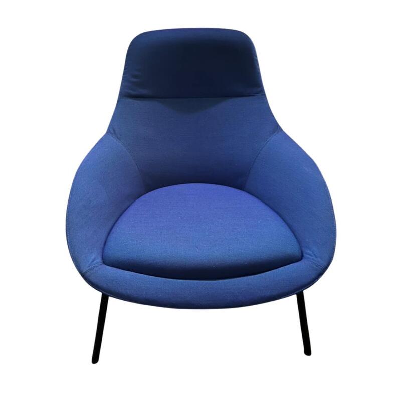 Lounge Chair - Image 1