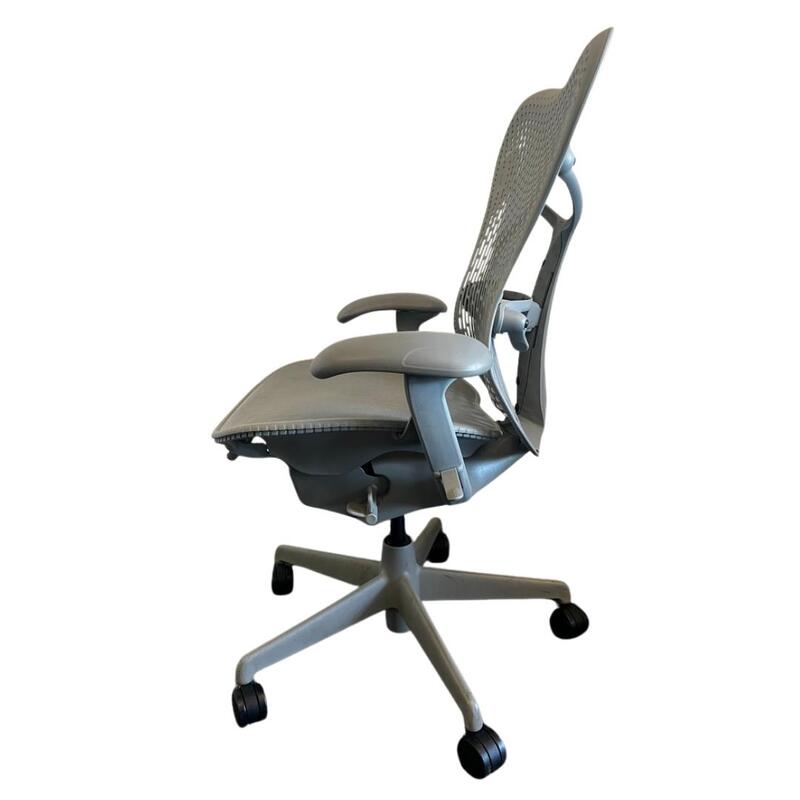Mirra Task Chair - Thumbnail 4