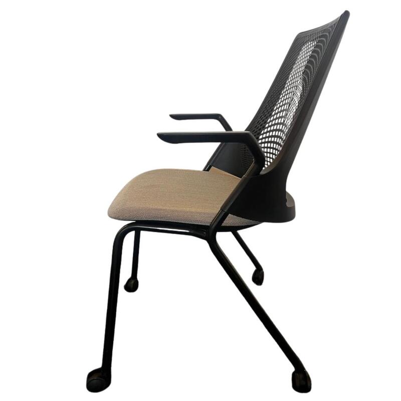 Sayl Armchair - Thumbnail 4