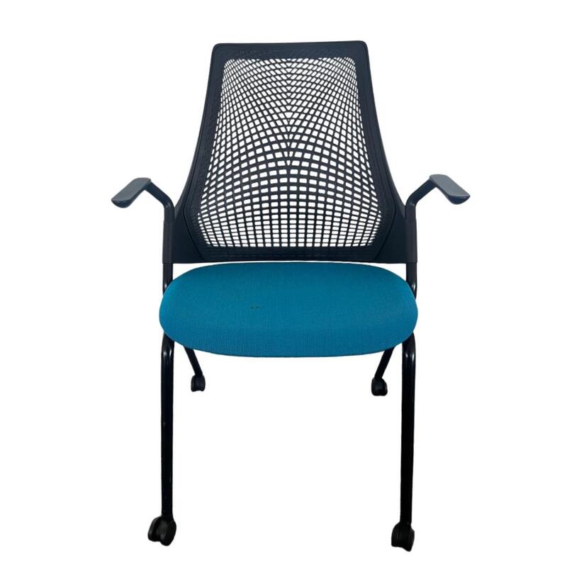 Sayl Armchair - Thumbnail 2