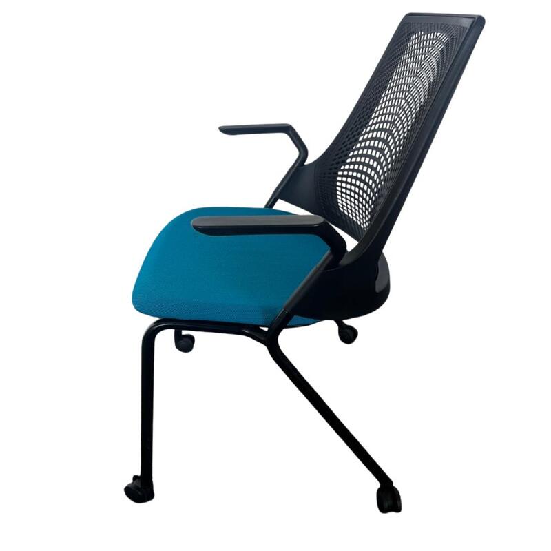 Sayl Armchair - Thumbnail 4