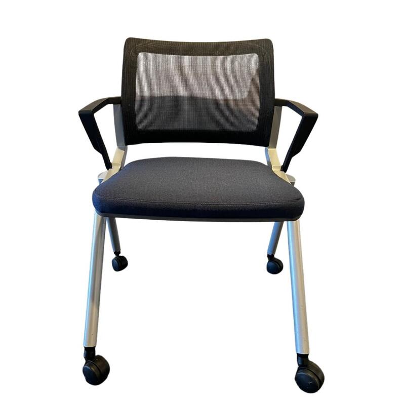 Mobile Nesting Chair - Thumbnail 2