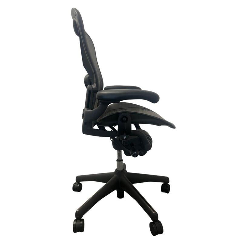 Aeron Task Chair Size B - Thumbnail 3