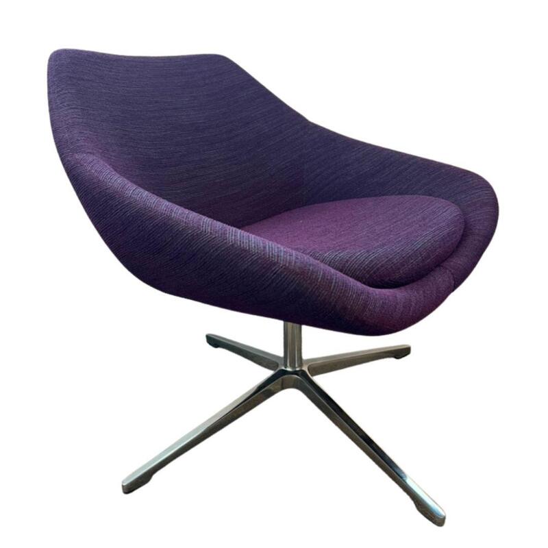 Open Lounge Chair - Thumbnail 2