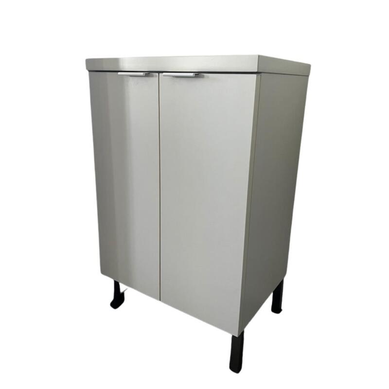 Cabinet - Image 1
