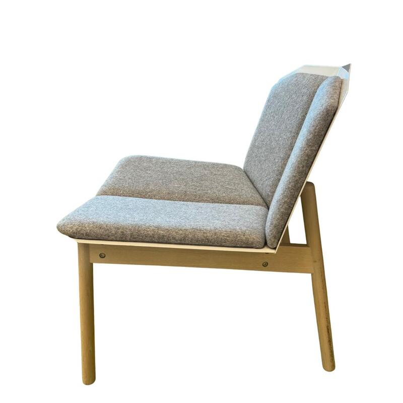 Cat's Pajamas Lounge Chair - Thumbnail 4