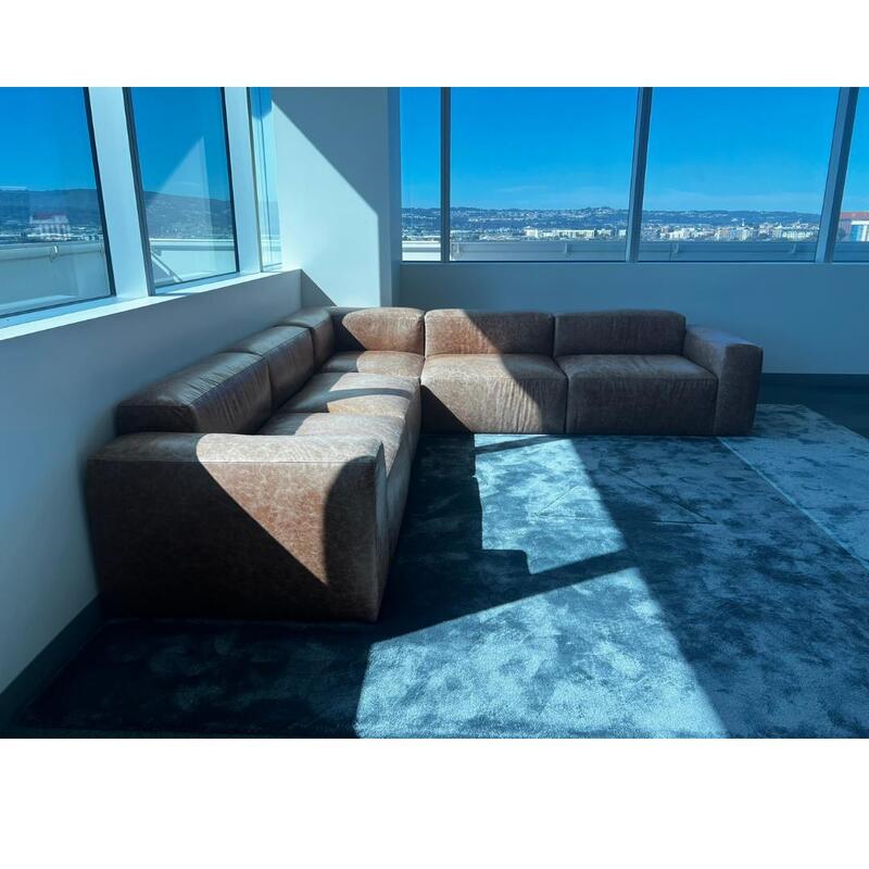 Yoom Series 5-Piece Sectional - Thumbnail 2