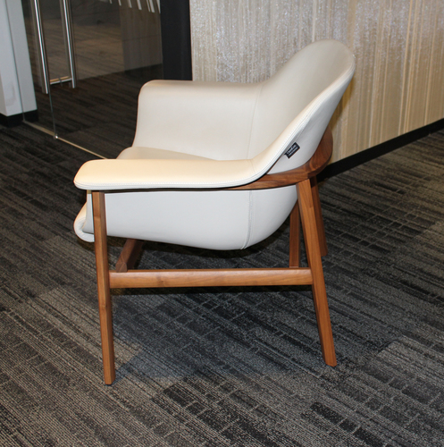'Sedan' Lounge Armchair - Thumbnail 3