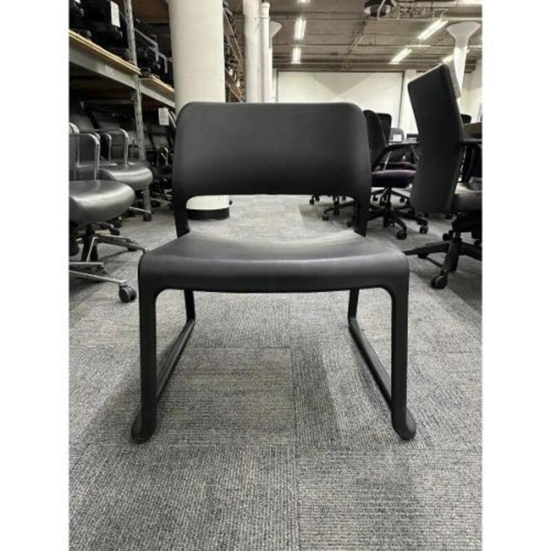Studio Spark Lounge Chair - Thumbnail 3