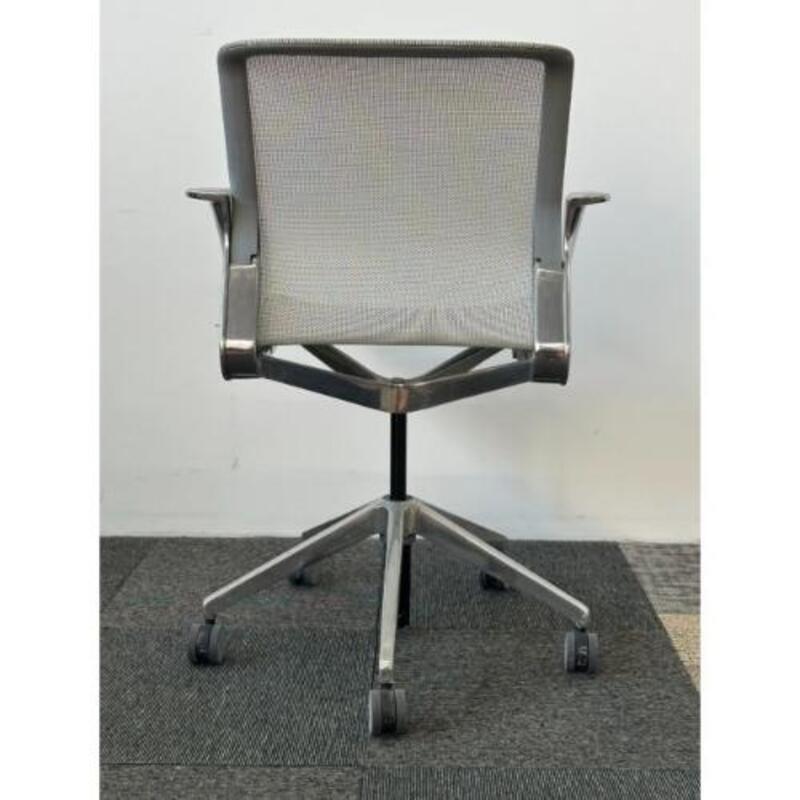 Clarity Task Chair (Light Grey/Titanium) - Thumbnail 4