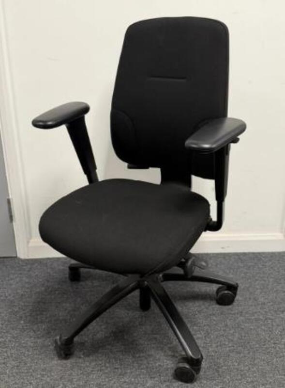 RH Logic 400 high back - Image 1