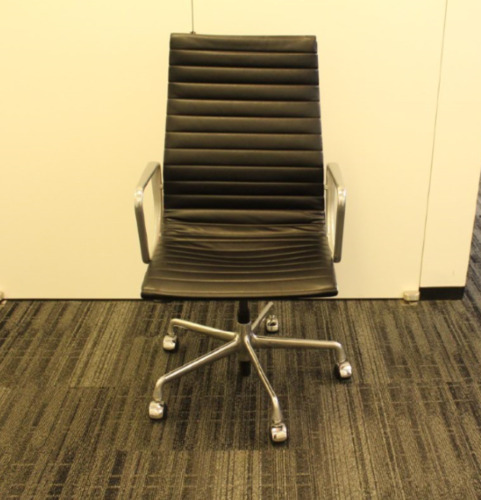 Eames Aluminum Group Executive Leather, Chair - Thumbnail 2
