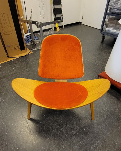 CH07, Shell Chair by Hans J. Wegner - Thumbnail 2
