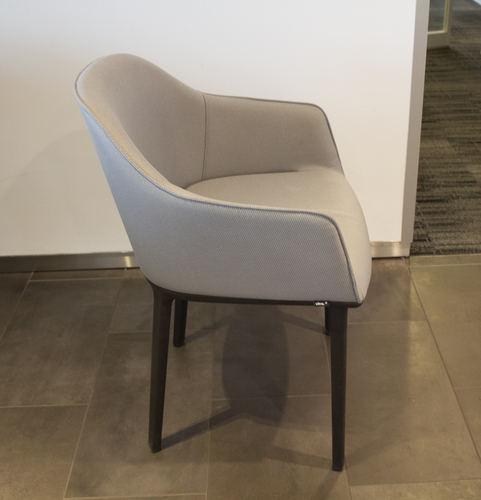 Vitra Softshell Chair w/ Four-Legged Base - Thumbnail 3