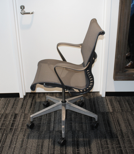 'Setu' Conference Chair - Thumbnail 4