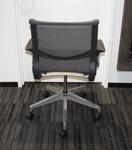 'Setu' Conference Chair - Thumbnail 3