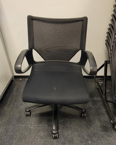 'Setu' Conference Chair  - Thumbnail 2
