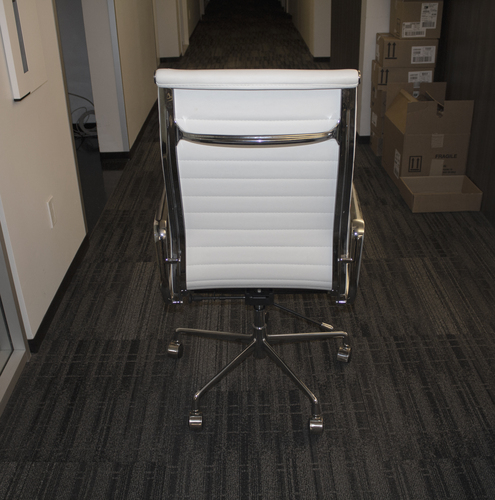 Eames Aluminum Group Executive Chair, Leather - Thumbnail 4