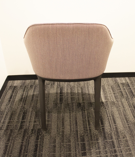 Vitra Softshell Chair w/ Four-Legged Base - Thumbnail 4