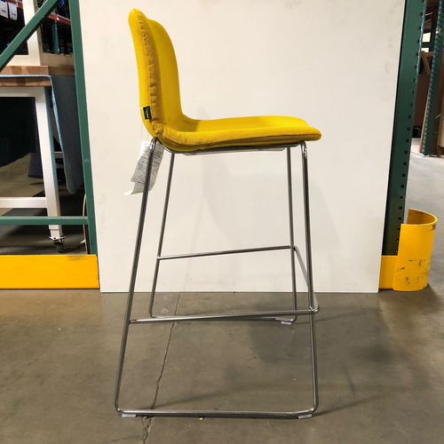 'Viv' Barstool on Sled Base - Thumbnail 3