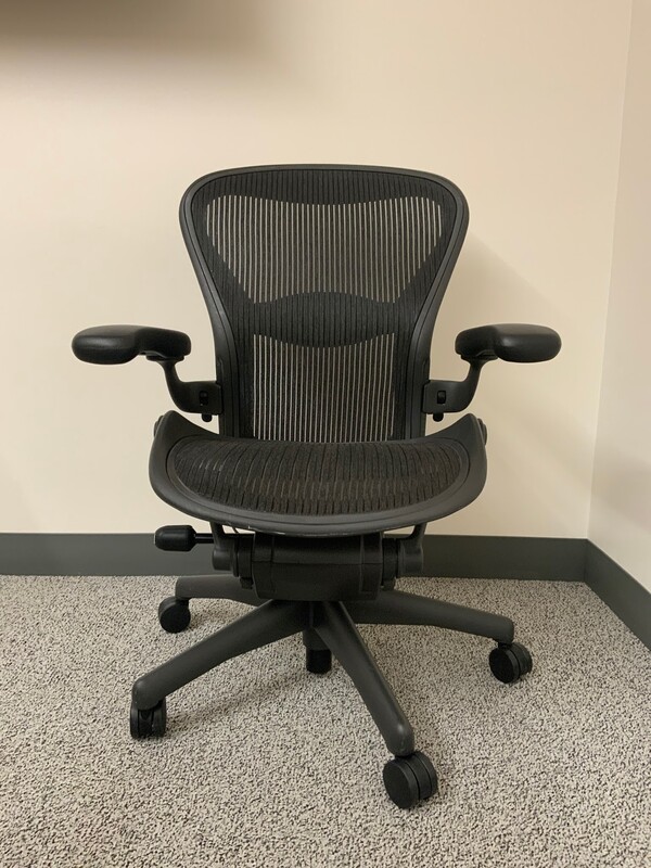 Size B Aeron Chair - Image 1