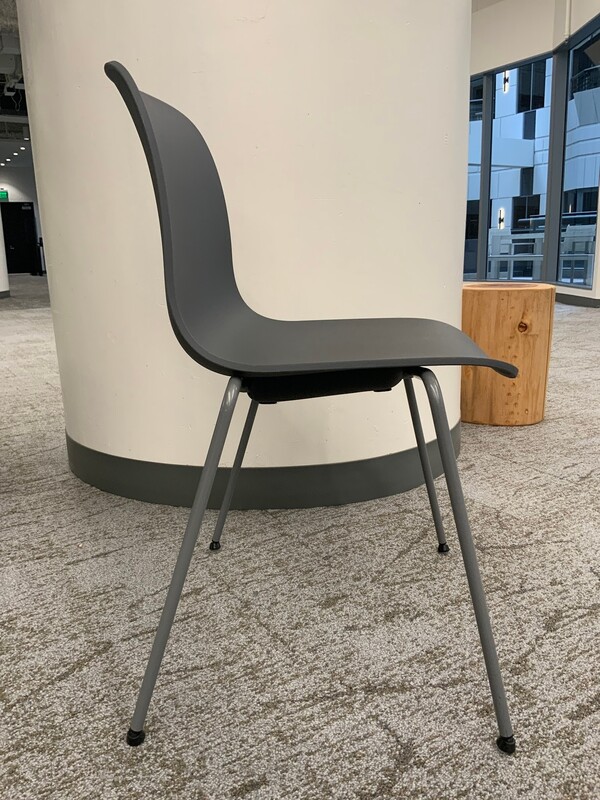 Verve Chair - Thumbnail 2