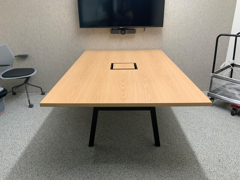 6'6" Conference Table - Image 1