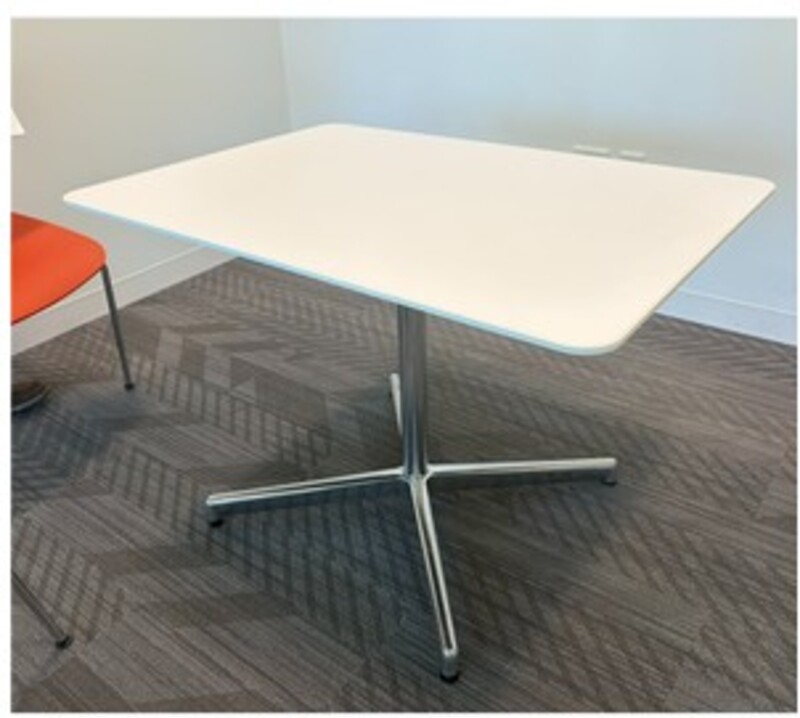 Cafe Table - Image 1