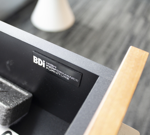Media Credenza - Thumbnail 3
