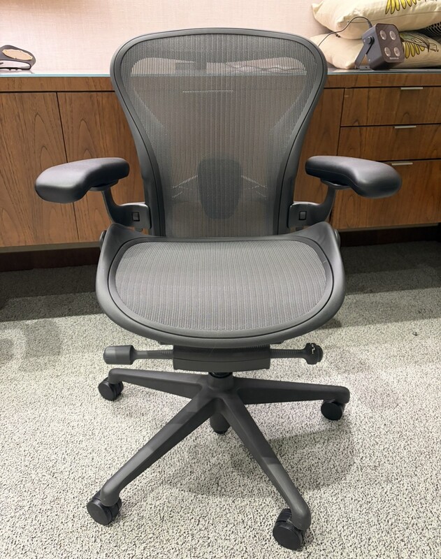 Size B Aeron Chair - Image 1