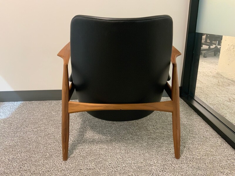 Leather Lounge Chair - Thumbnail 3