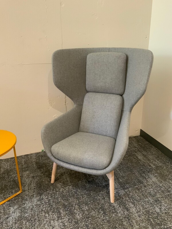 Coy Lounge Chair - Image 1